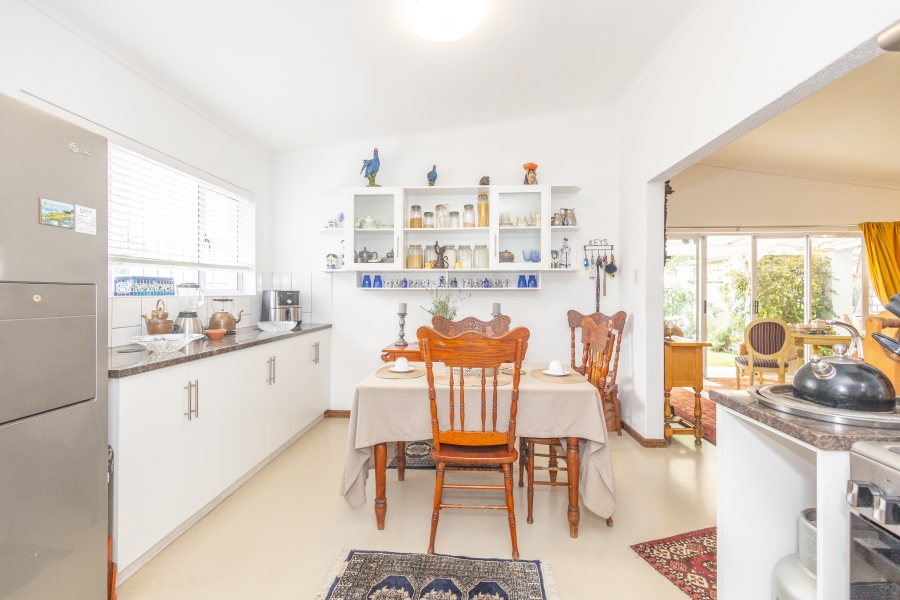 4 Bedroom Property for Sale in Stellenridge Western Cape